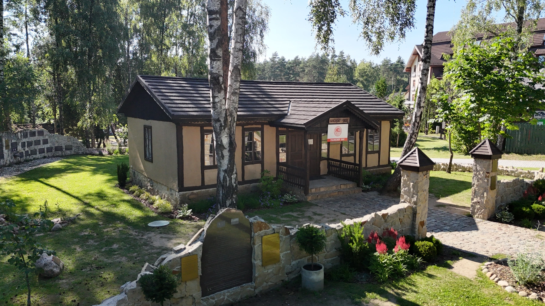 Dom Powstańca Polskiego z Adampola — zdjęcie 3